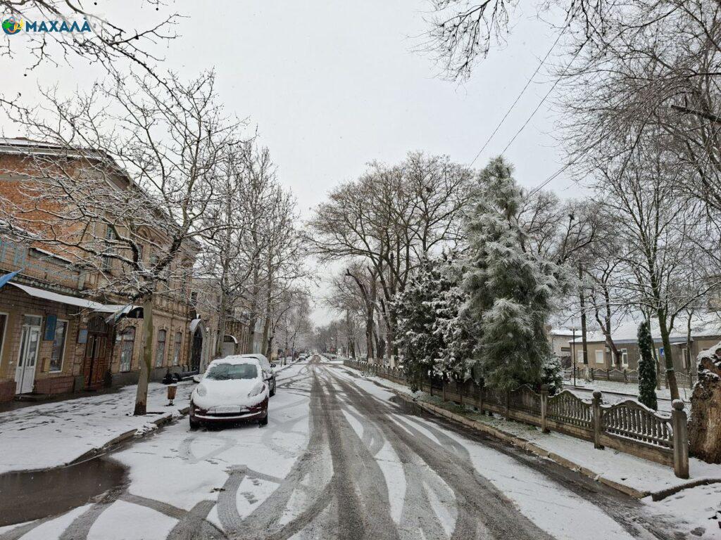 Циклон зі снігом насувається на Одещину: у Болграді вже фіксують опади