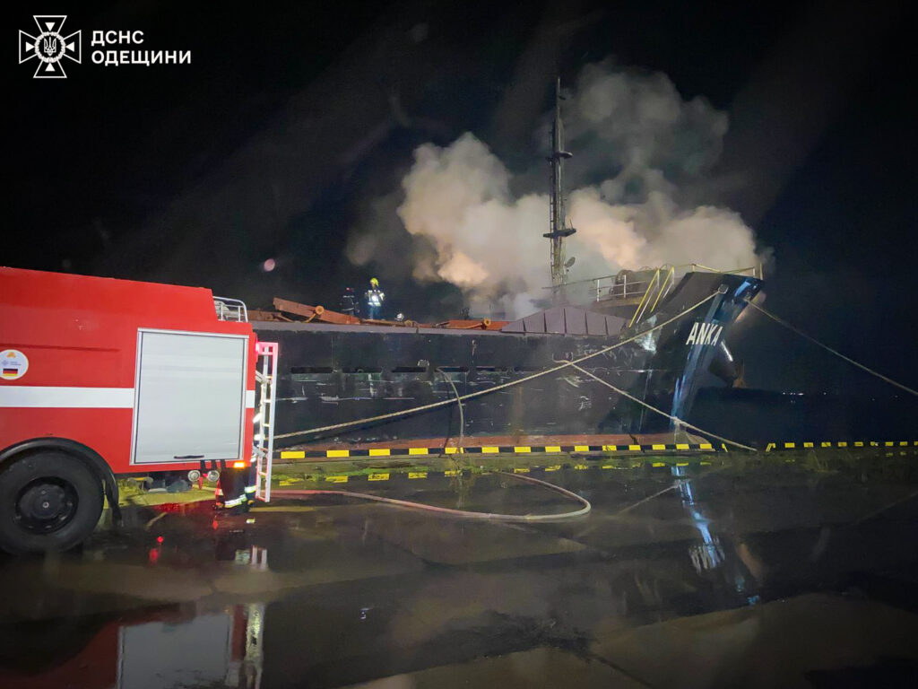 У 2025 році росіяни пошкодили 30 цивільних суден в портах та Чорному морі