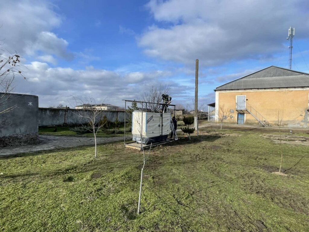 Павлівська громада отримала від благодійників три потужних генератори