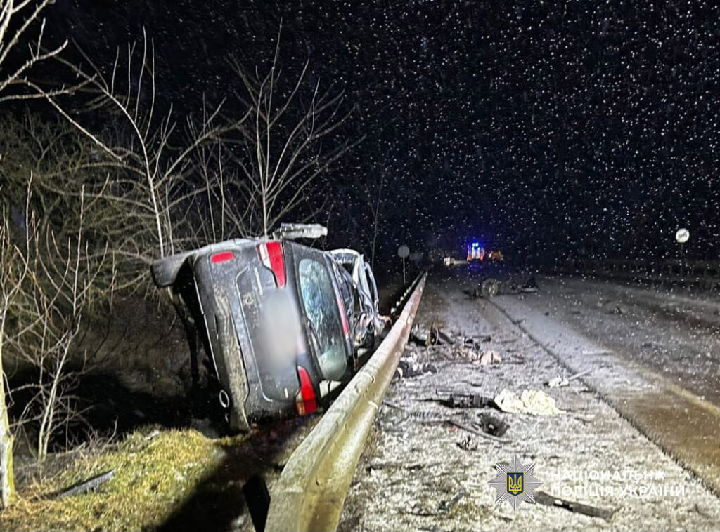 У поліції розповіли подробиці смертельної ДТП, що сталася неподалік селища Старокозаче