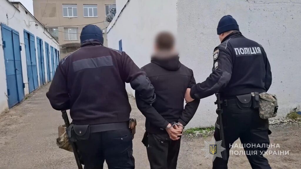 Поліцейські скерували до суду справу щодо двох жителів Білгород-Дністровського району, які грабували перехожих