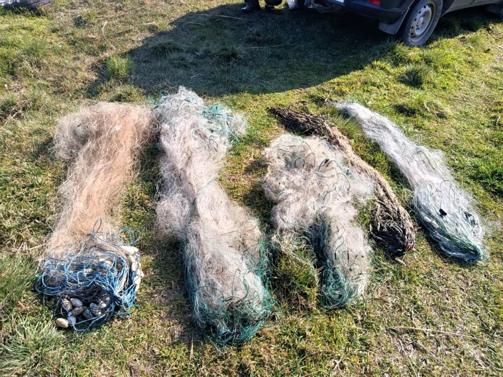 На Дністровському лимані поблизу села Шабо виявили незаконно встановлені знаряддя лову