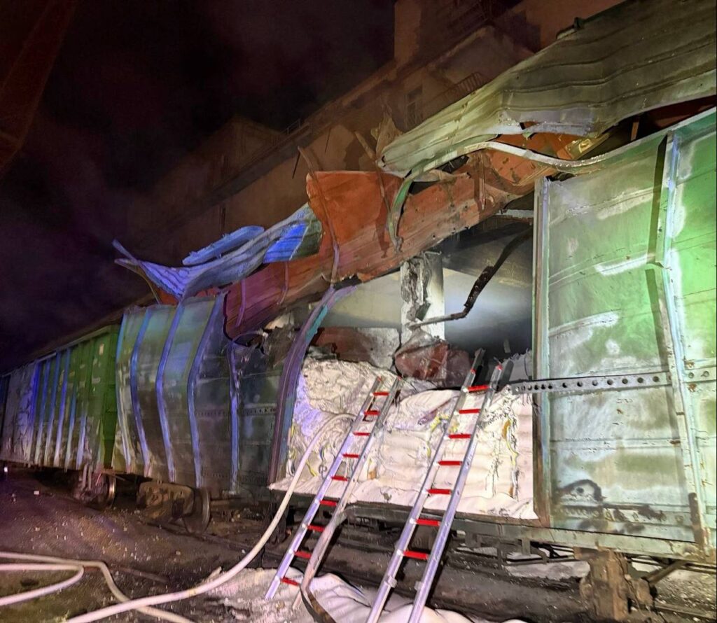 Російські дрони влучили у порт на Одещині