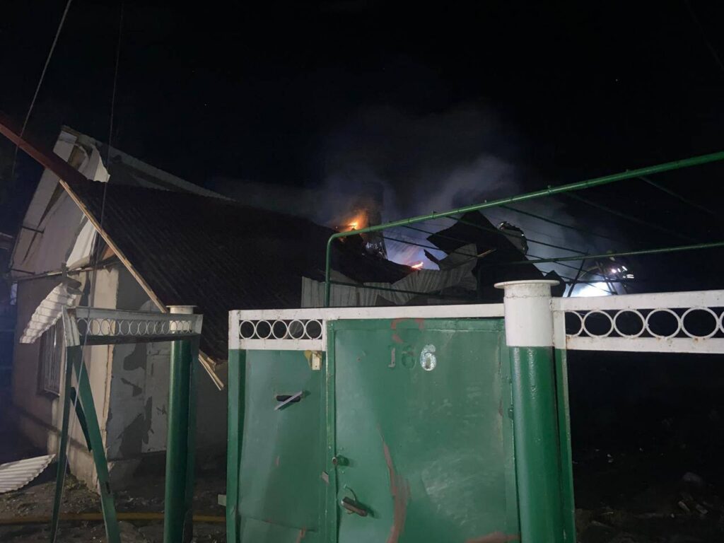 Російська армія зруйнувала житлові будинки на півдні Одещини: є постраждалі