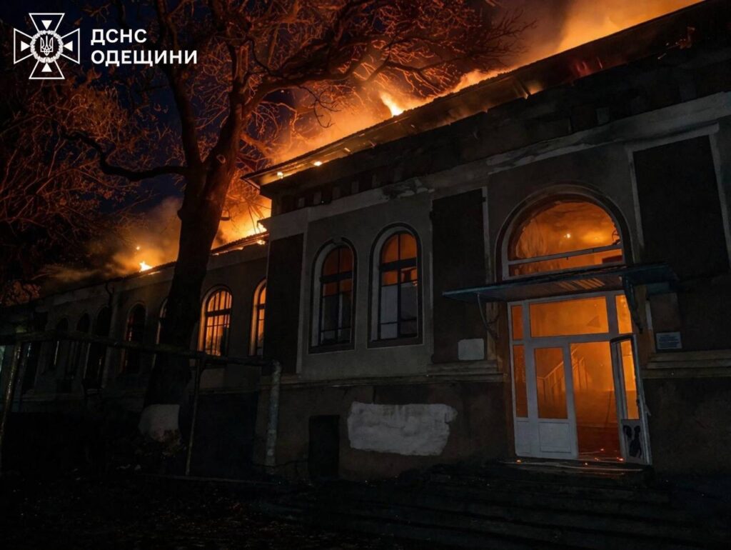 Бессарабська громада оговтується після пожежі у ліцеї та шукає допомоги у відновленні будівлі