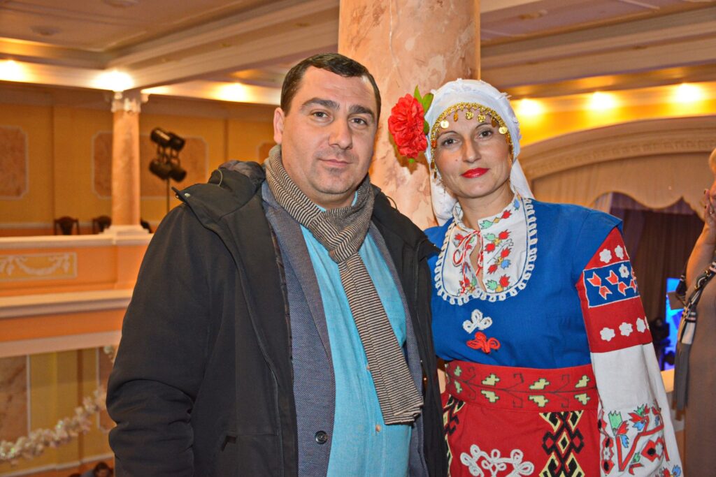 Як хореограф з села Кам’янка Ізмаїльського району Олександр Ромалійський попри війну зберігає танцювальні традиції Буджаку