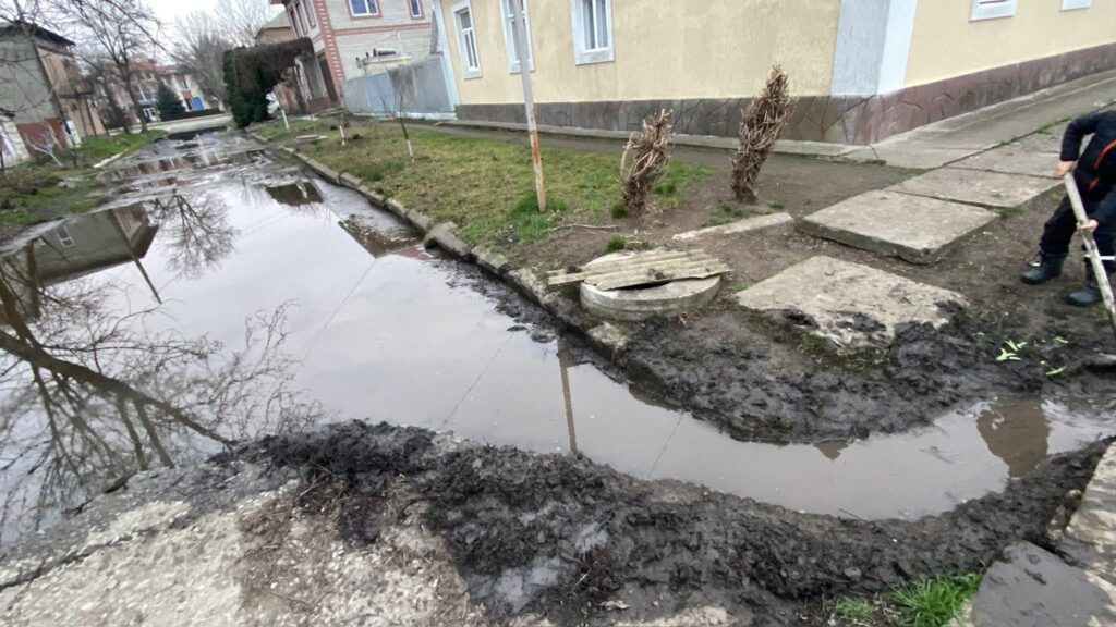 Прорив водопроводу в місті Кілія: що відомо станом на зараз