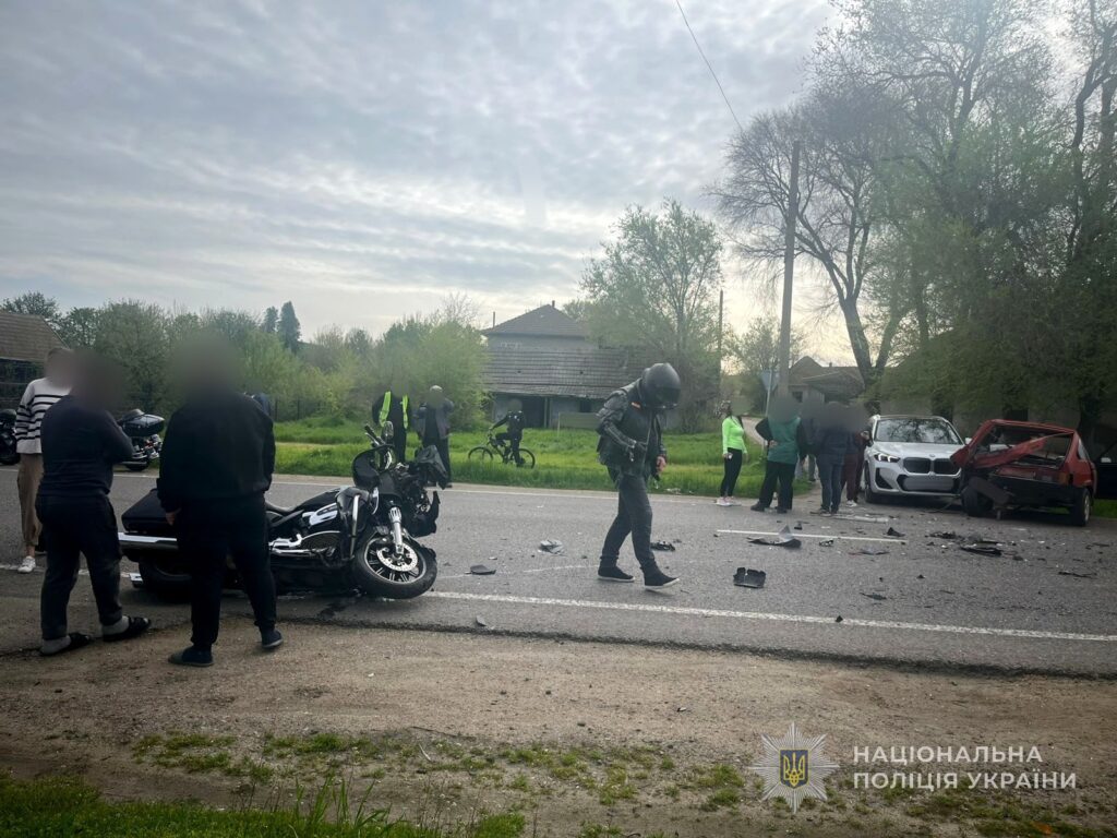 На трасі Одеса-Рені потрійна ДТП: рух ускладнено