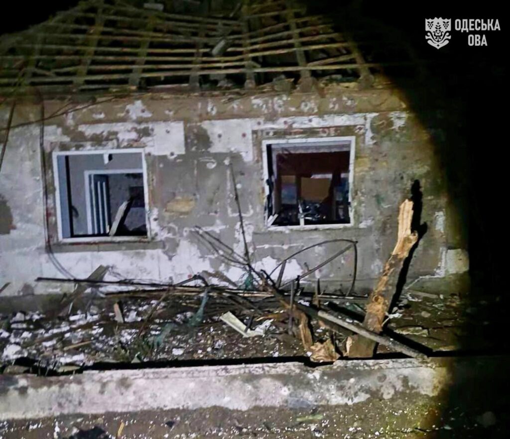 Армія РФ зруйнувала приватний будинок на півдні Одещини