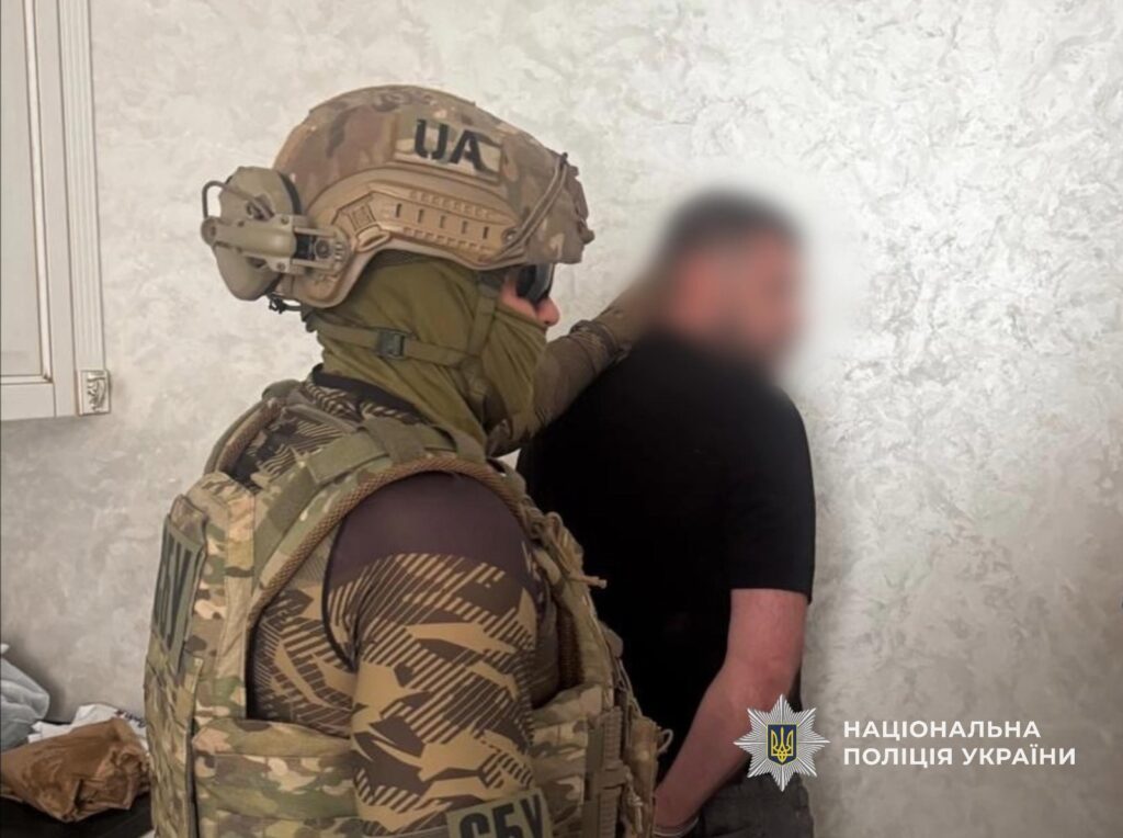 Просив 1,5 млн гривень за дозвіл на видалення зелених насаджень: голову однієї з міських рад Ізмаїльського району викрили на хабарництві