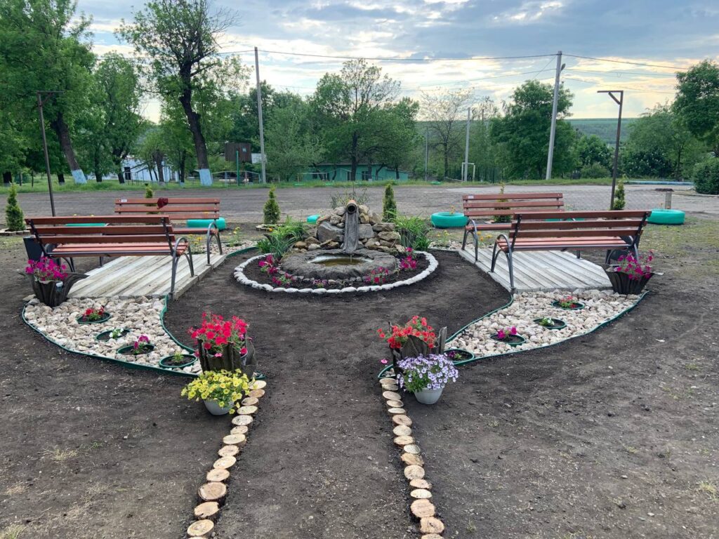 В Бессарабській громаді зʼявилася незвичайна зона відпочинку для молоді