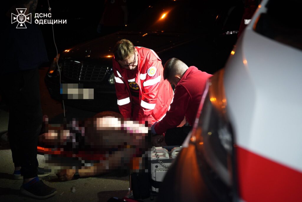 Намагалися реанімувати, але не змогли: подробиці удару по Одещині