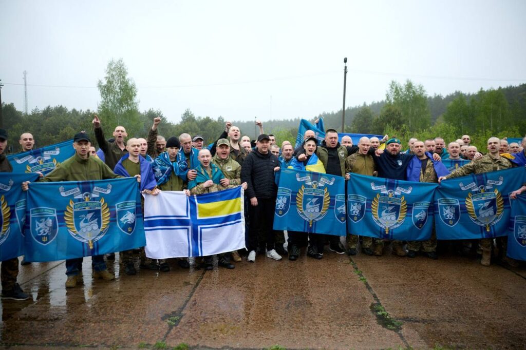 У межах обміну до України повернулися 205 військовополонених