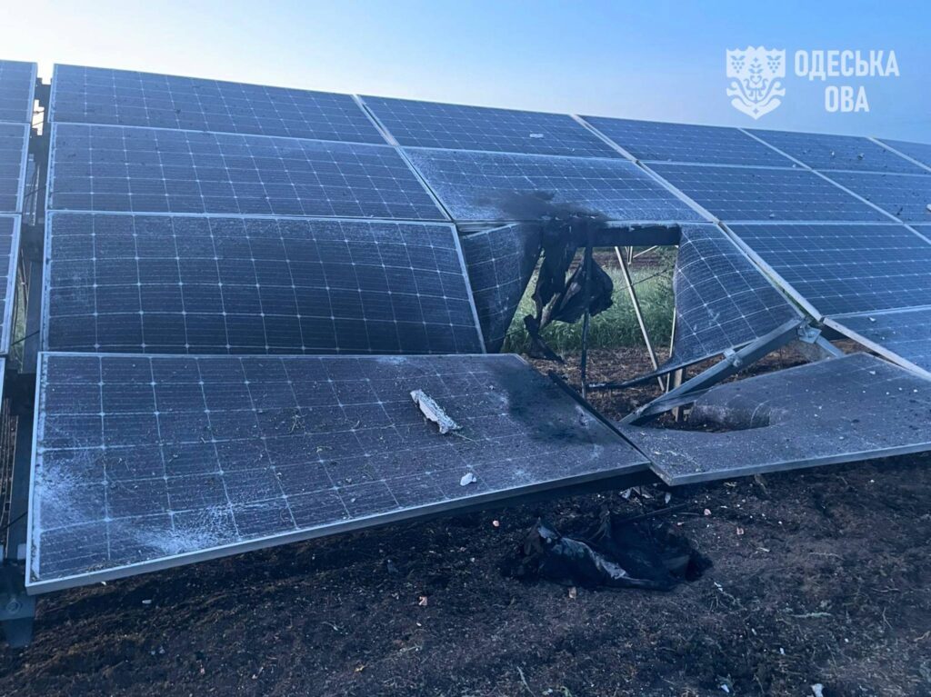 Росія вдарила по сонячній підстанції на півдні Одещини (Фото)