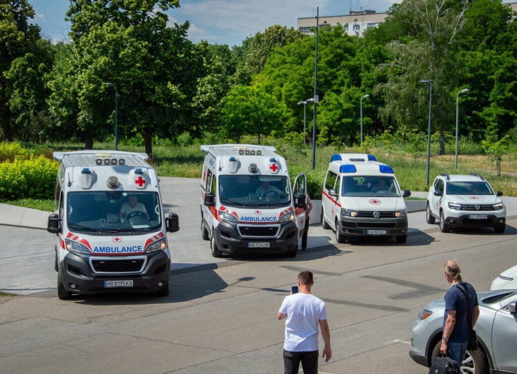 Одещина отримала від Червоного Хреста чотири автомобілі швидкої допомоги