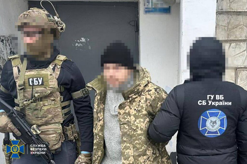 Передавав росіянам координати військових об’єктів в Ізмаїлі: суд виніс вирок чоловіку за державну зраду