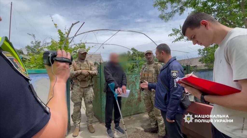 Жителя Білгород-Дністровського району викрили в незаконному продажі зброї та боєприпасів