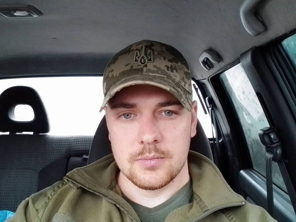 Татарбунарська громада прощатиметься з загиблим морпіхом. Яким був Вʼячеслав Богатирчук?