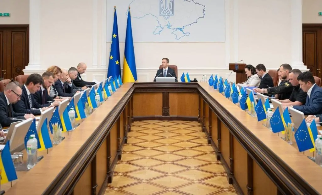 Російські атаки на Чорному морі вплинули на агроекспорт: уряд запровадив перший пакет підтримки аграріїв
