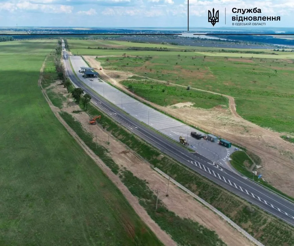 Під час будівництва майданчика для фур на трасі Одеса – Рені використали незаконно видобутий суглинок: збитки державі склали понад 3 мільйони