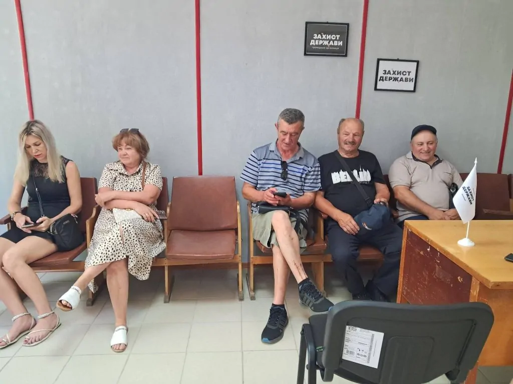 В офісі ГО «Захист держави» в місті Болград надали консультації ВПО та чекають на зустріч родини загиблих військовослужбовців