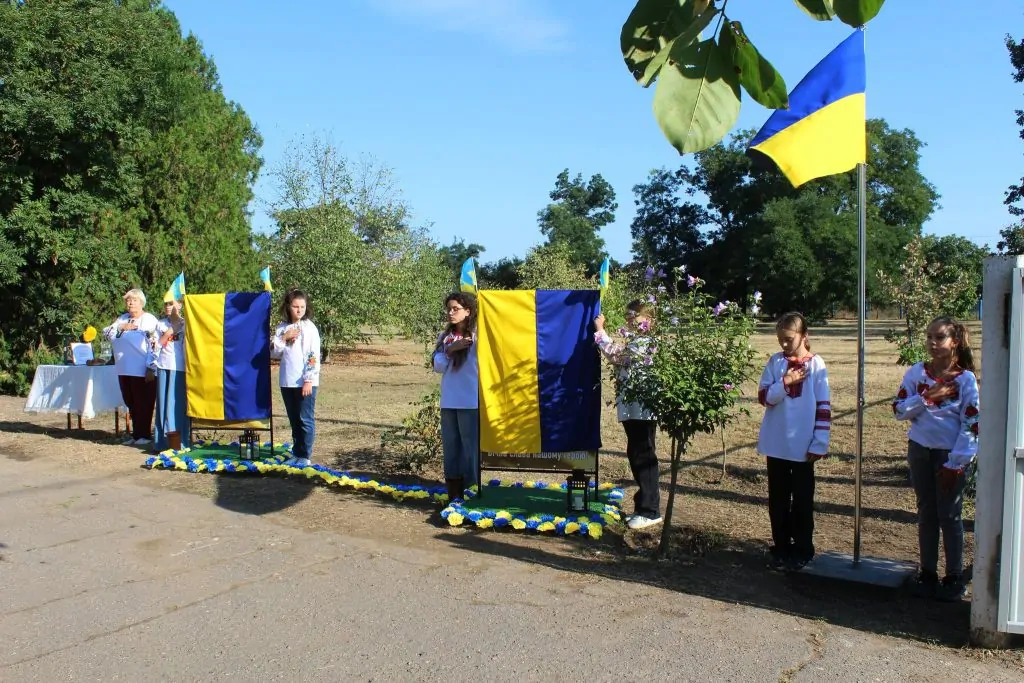 У селі Ізмаїльського району відкрили Алею Пам’яті на честь п’ятьох загиблих захисників України
