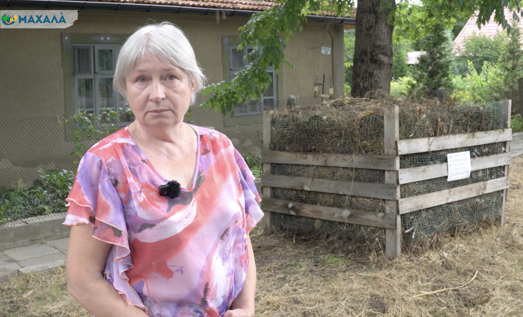 У Сараті вже четвертий рік мешканці перетворюють опале листя та гілки на компост (відео)