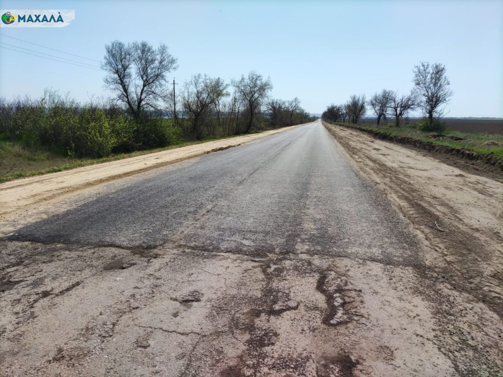 Як утримують дороги Болградського району під час воєнного стану