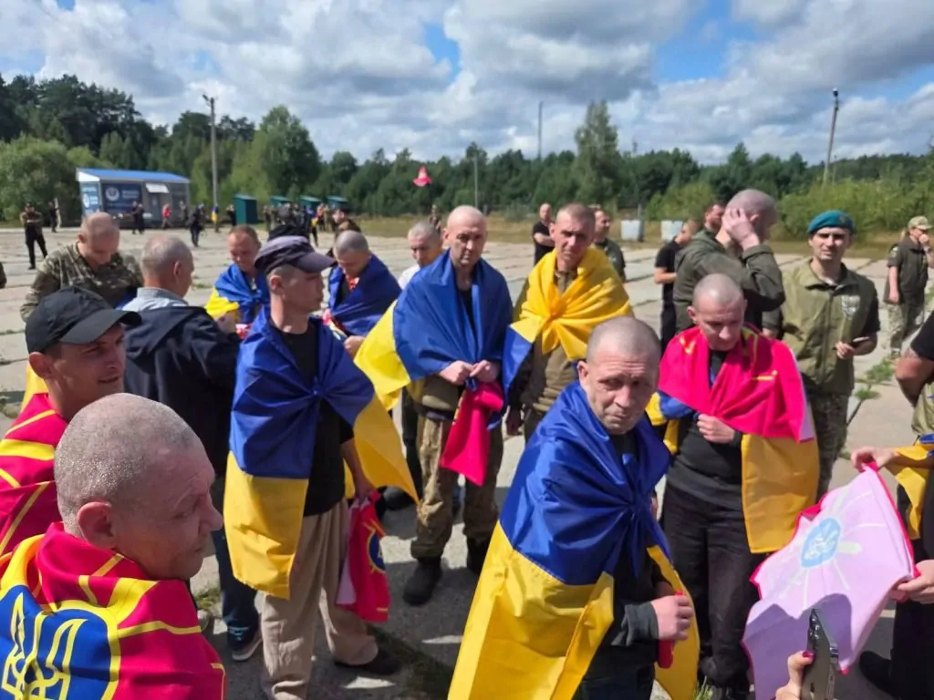 П’ятеро захисників з Одещини повернулися з російського полону: серед них військовий із Білгород-Дністровської громади