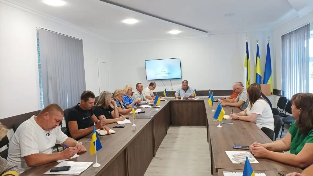На сесії Буджацької селищної ради зафіксували шість порушень мовного законодавства: хто отримав протокол