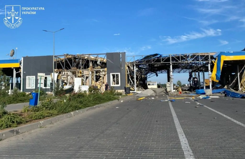 Кількість постраждалих через нічну атаку на Одещину зросла до семи