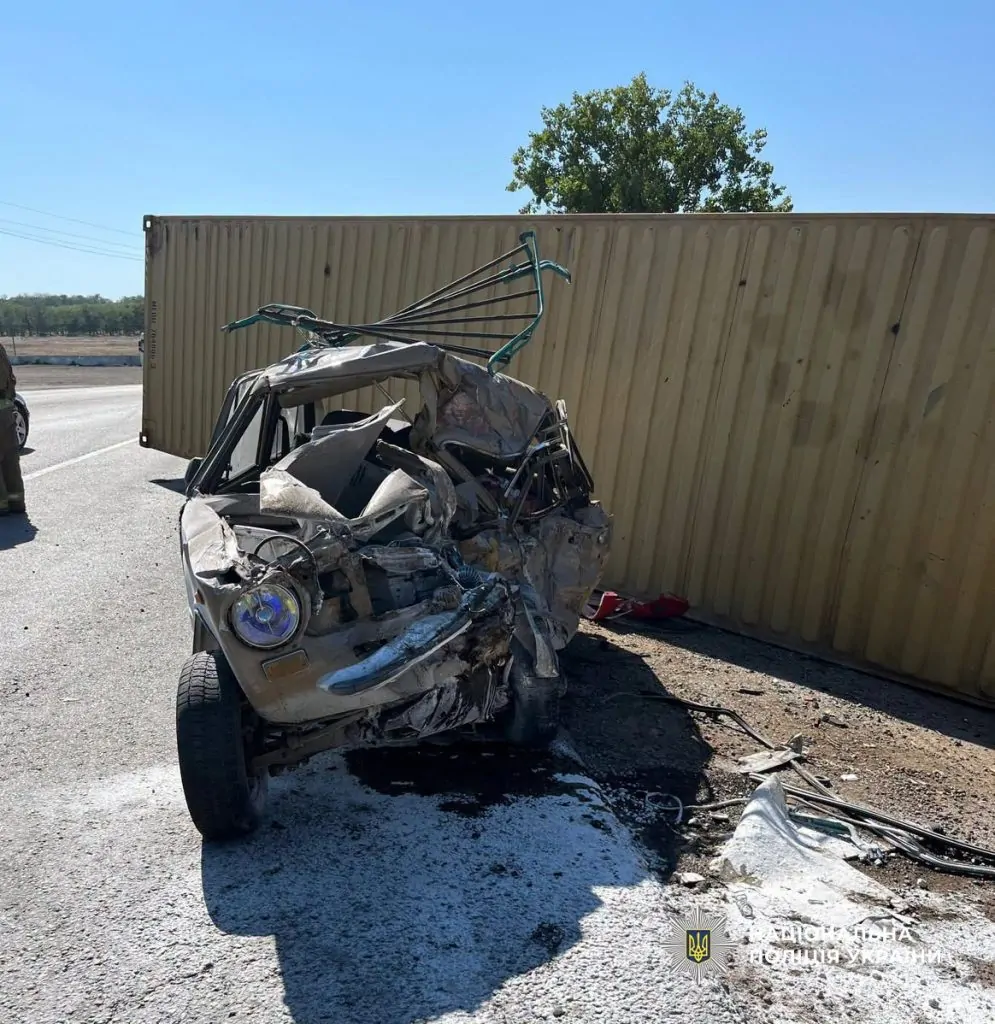 На Білгород-Дністровщині сталася смертельна ДТП: загинув водій ВАЗ