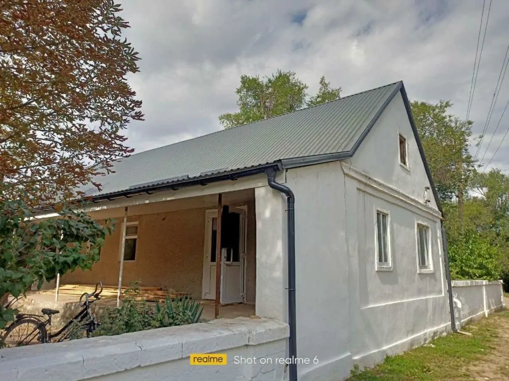 У Главанському старостаті Арцизької громади замінили аварійну покрівлю: на ремонт спрямували 800 тисяч гривень