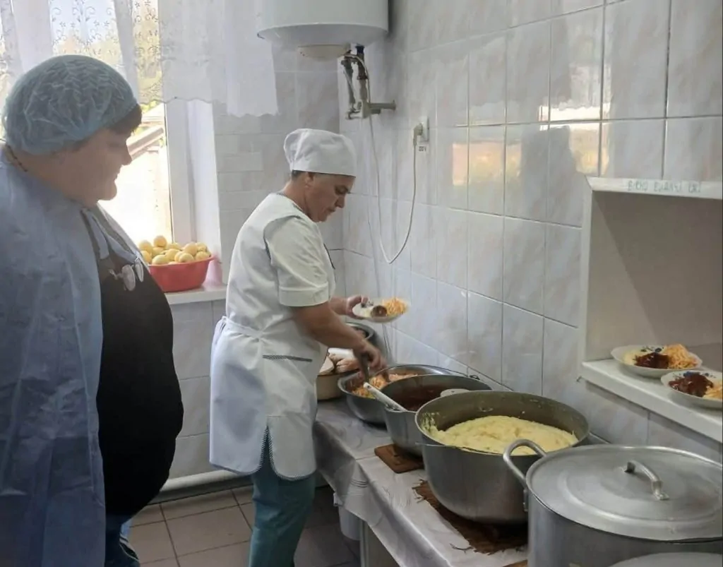 Як у Буджацькій громаді закуповують продукти для закладів освіти?