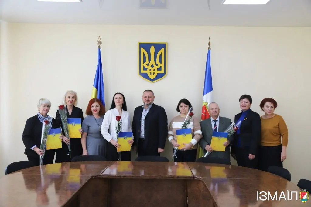 В Ізмаїлі нагородили педагогів і педагогинь за високі результати учнів та учениць