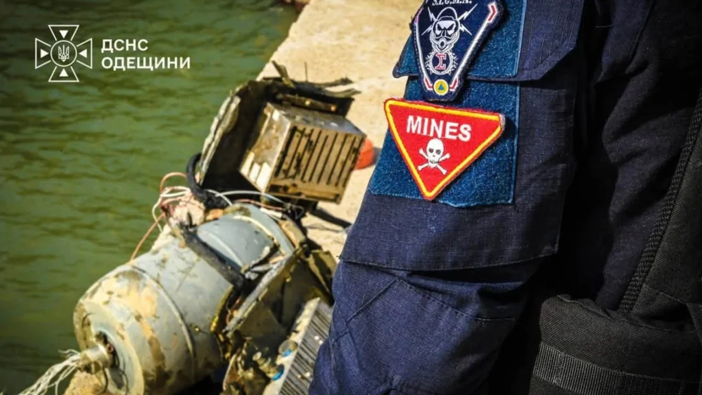 У Дунаї водолази ДСНС вилучили бойову частину російського безпілотника